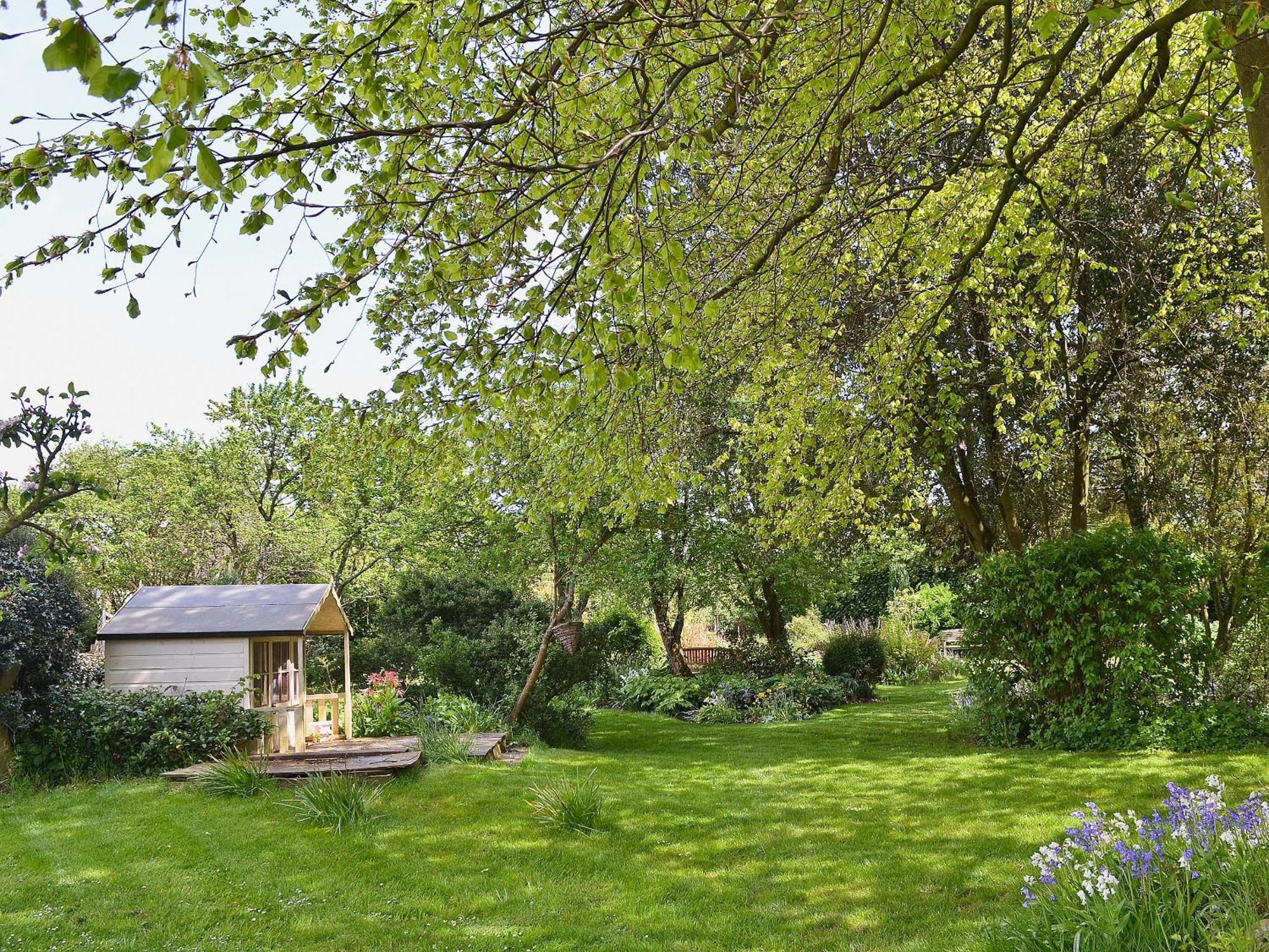 Вилла Goodwood Coach House Westhampnett Экстерьер фото